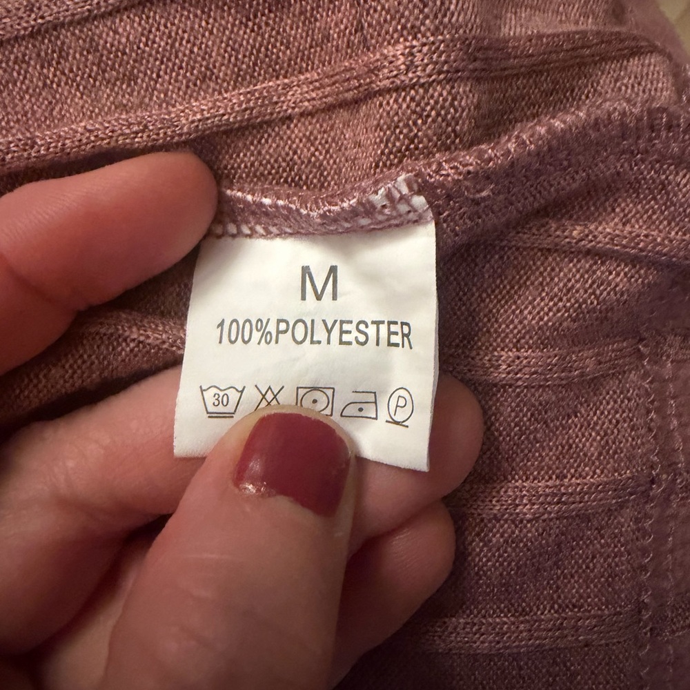 Women's Ribbed Mauve Robe - Picture 5 of 5